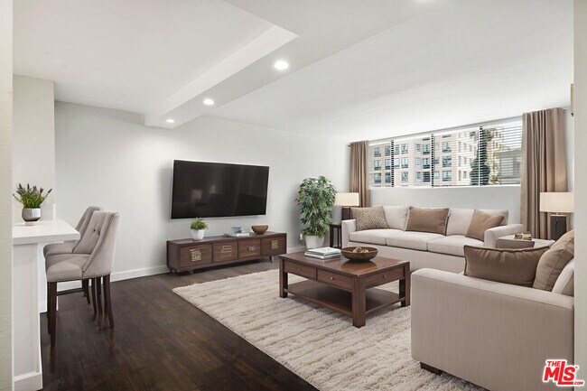 Building Photo - 10535 Wilshire Blvd