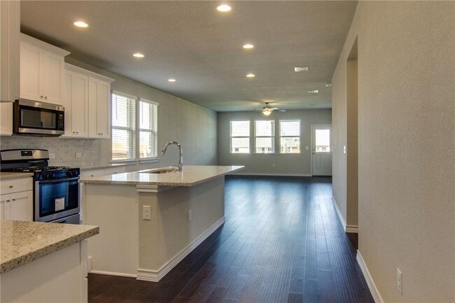 Building Photo - 11716 Selkirk Dr