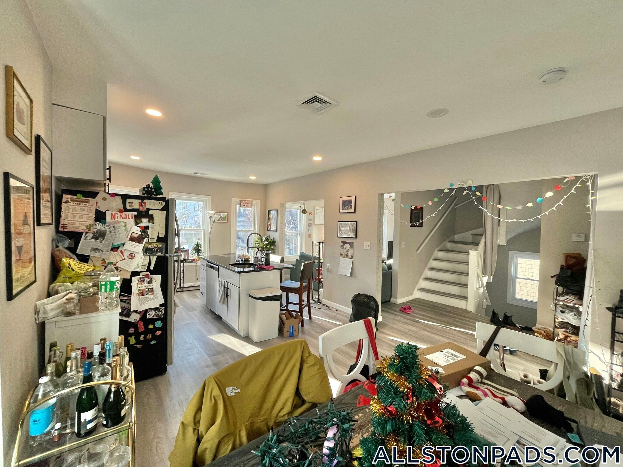 Building Photo - 66 Quint Ave