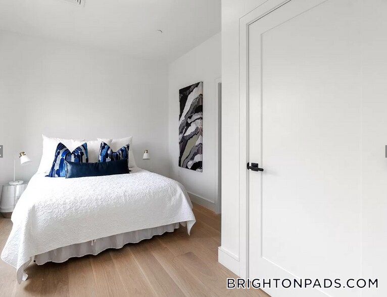 Building Photo - 50 Leo M Birmingham Pkwy