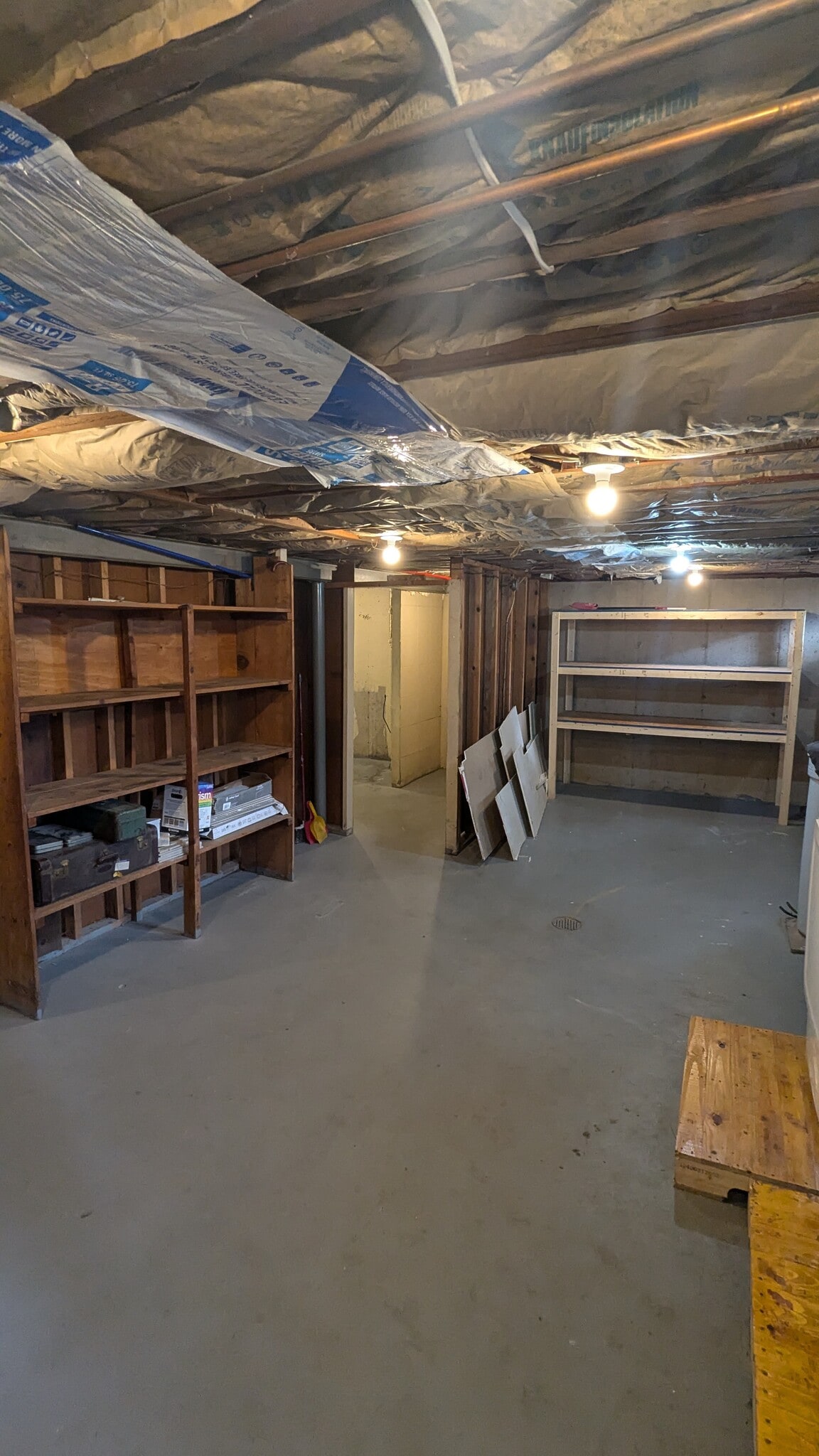 Building Photo - 1220 N Cedar Crest Blvd