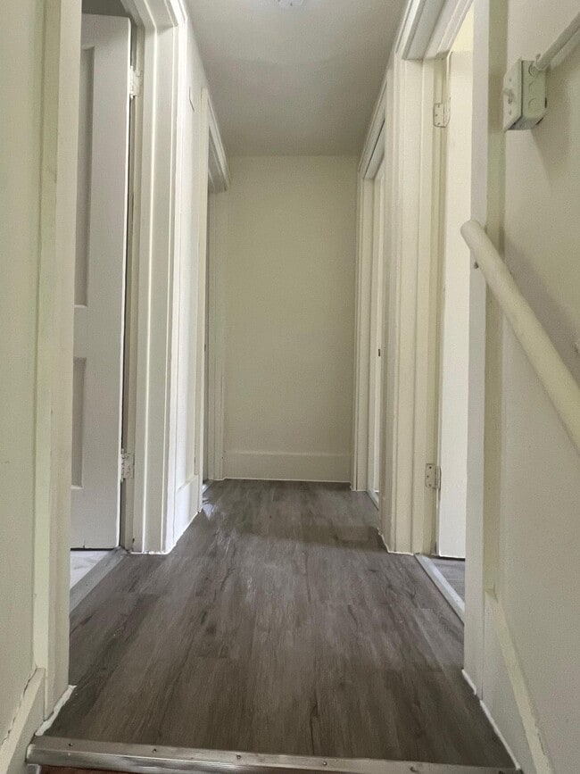 Building Photo - 1349 Yates Ave