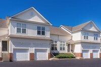 Building Photo - 6342 Downwing Ln