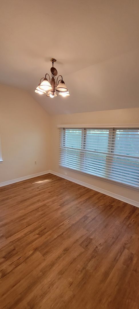 Building Photo - 3/2 ( Haile Plantation- Laurel Park )