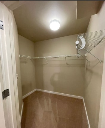 Building Photo - 925 110th Ave NE