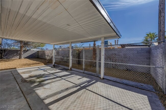 Building Photo - 4305 Via Olivero Ave