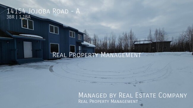 Building Photo - 14154 Jojoba Dr