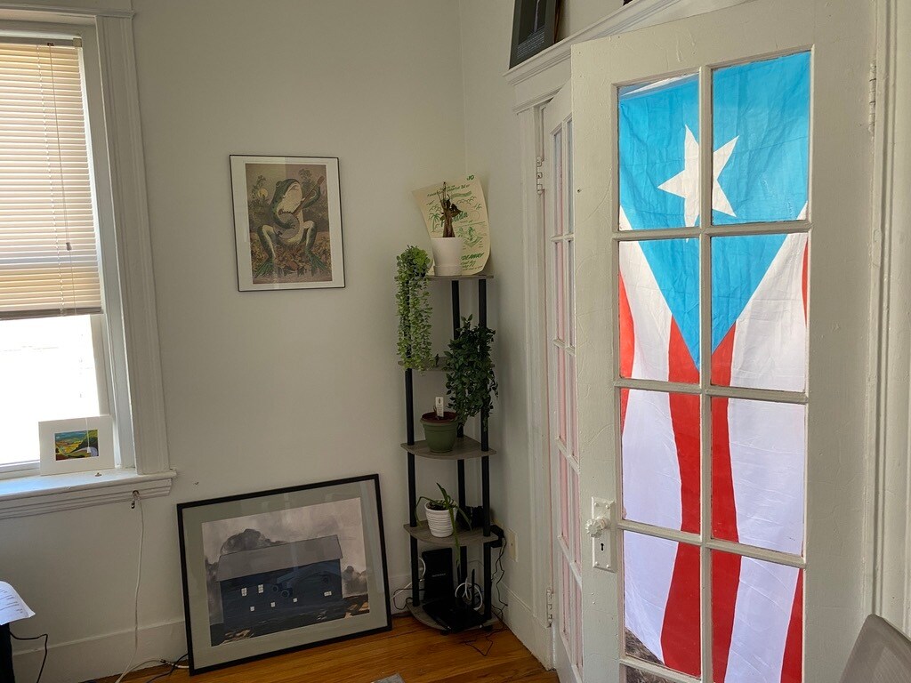 Building Photo - 4 Price Rd