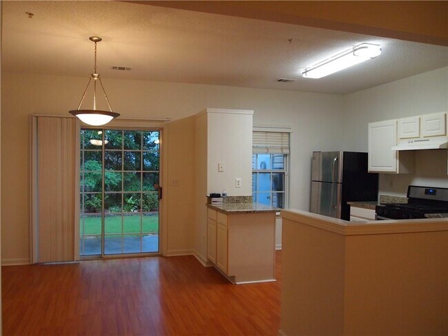 Building Photo - 2175 Whitestone Pl