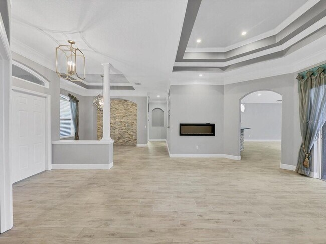 Building Photo - 16806 5th Terrace NE