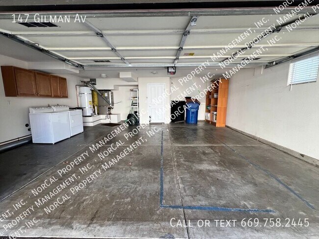 Building Photo - 147 Gilman Ave