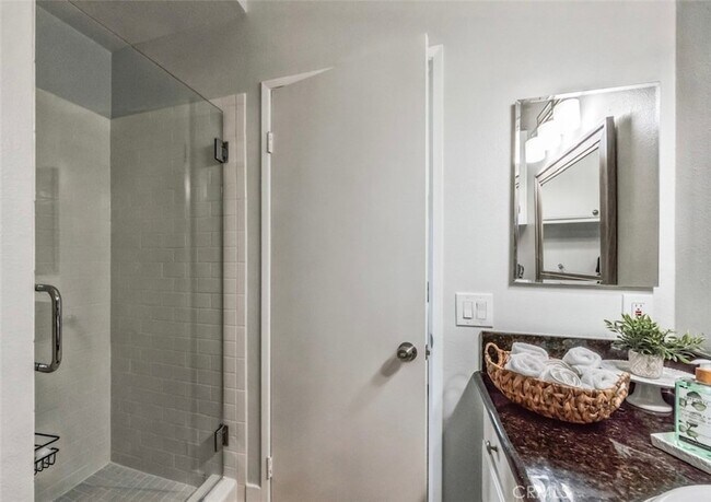 Building Photo - 30902 Club House Dr
