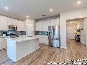 Building Photo - 522 Candor Stone