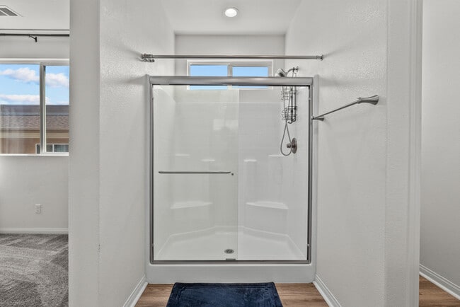 Building Photo - 14610 Isla Vista Dr