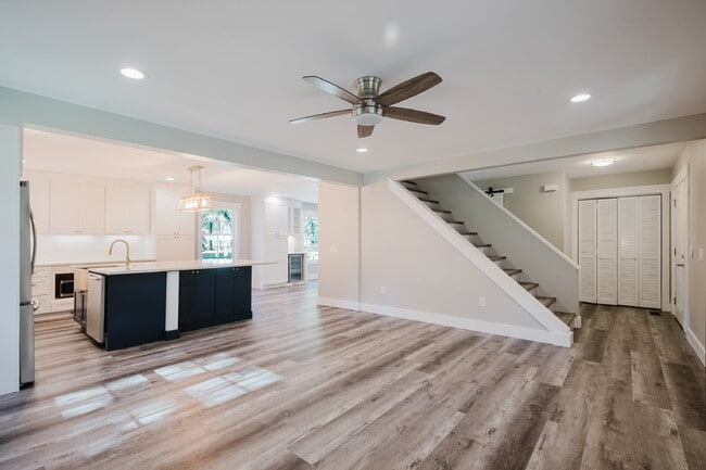 Building Photo - Secluded Four Bedroom Home on Seven Acres in Midway Farms!