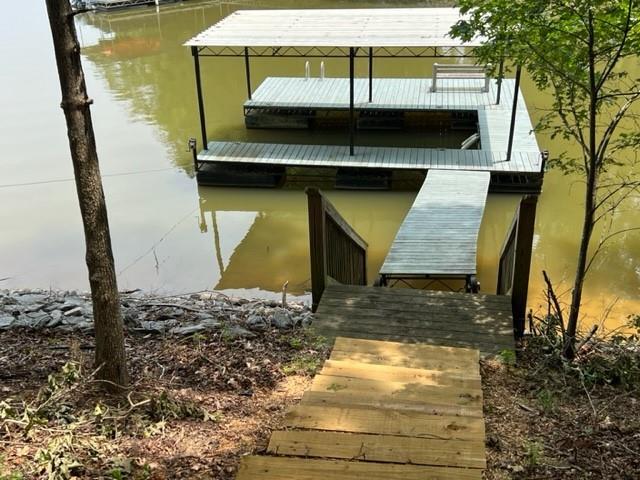 Building Photo - 8010 Hickory Ct