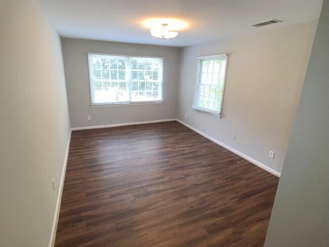 Building Photo - 4297 Blackland Way