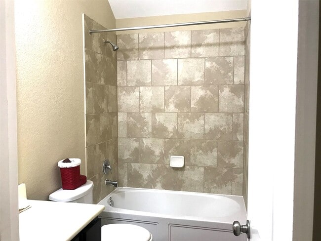 Building Photo - 11210 Royal Rock Ct