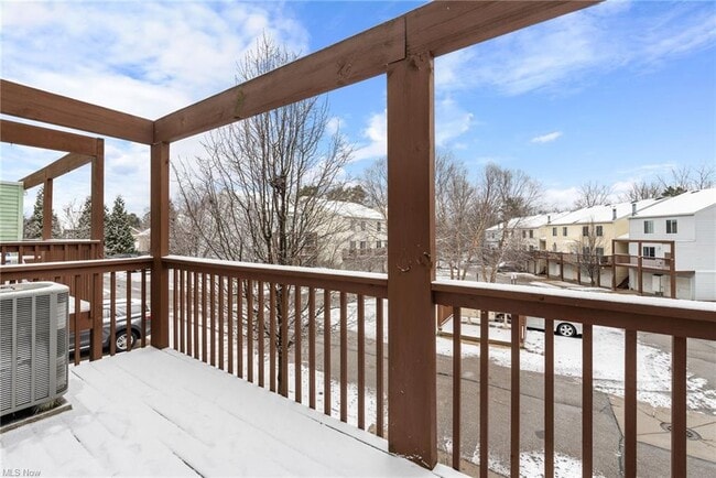 Building Photo - 22300 River Walk Ln