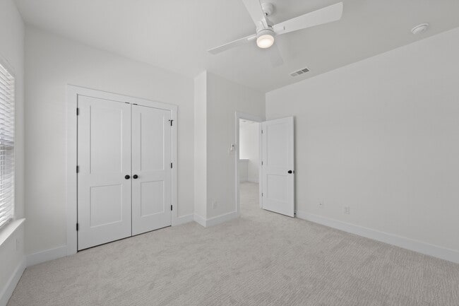 Building Photo - 6712 Abode Ave