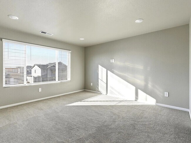 Building Photo - New 3 Bedroom 3 Bath Home Available Now