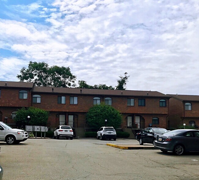 Building Photo - 3263 Kennett Sq