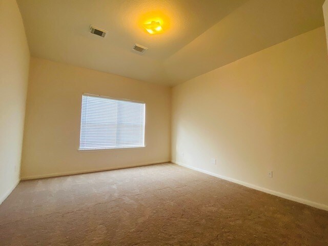Building Photo - 2018 Running Brook Ln