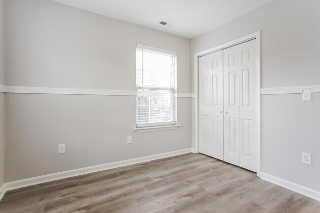 Building Photo - 4409 Cobble Creek Ln