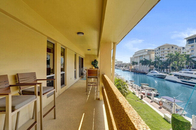 Building Photo - 1700 SE 15th St