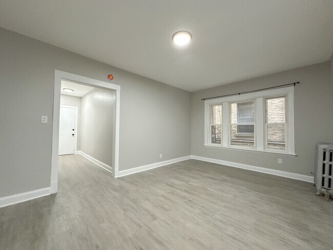 Building Photo - 4134 N Keystone Ave