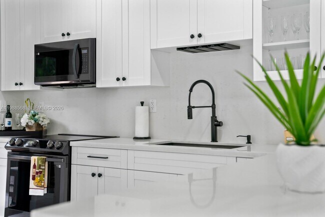 Building Photo - 1730 NE 137th Terrace