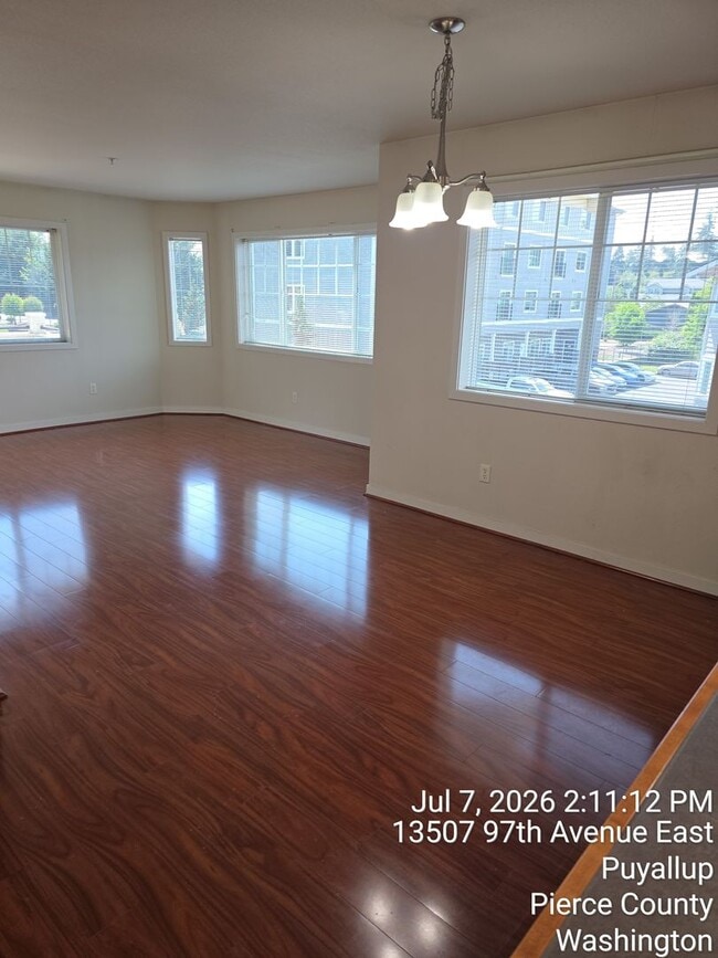 Building Photo - Trio Residences Puyallup condo - 2 bedroom, 2 bathroom with 2 car garage located in gated communi...