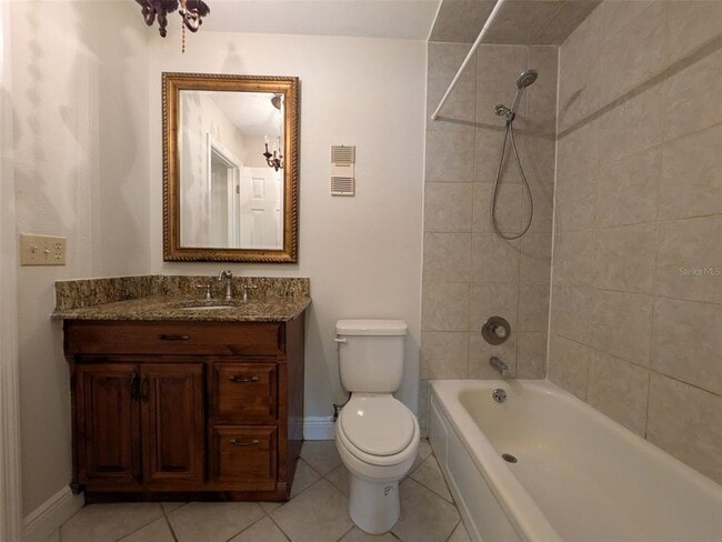 Building Photo - 450 Cherrywood Gardens Dr