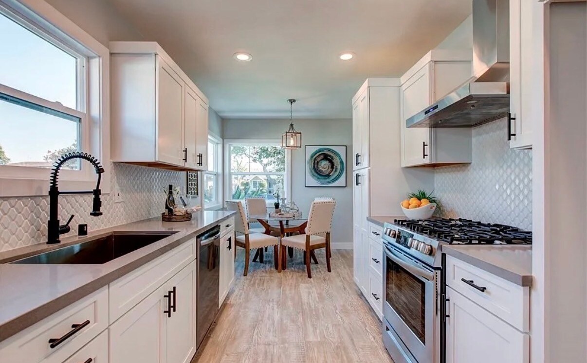 Building Photo - 24617 Marine Ave