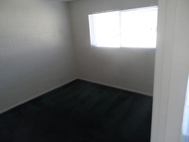 Building Photo - Affordable 1 Bedroom Condo in Central Las ...