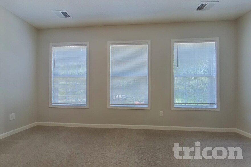 Building Photo - 158 Palmetto Park Cir