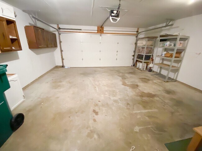Building Photo - Three Bedroom West Lafayette
