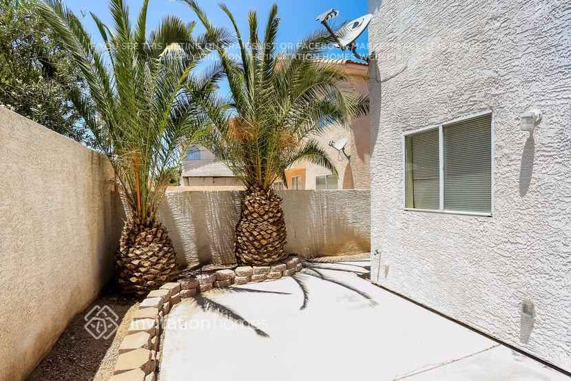 Building Photo - 7009 Glass Slipper Ct