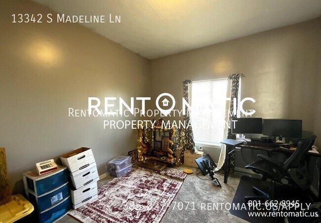 Building Photo - 13342 Madeline Ln W