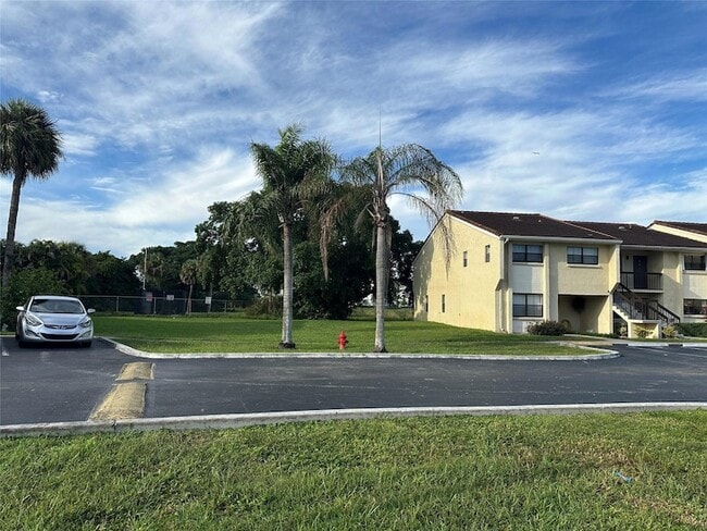 Building Photo - 22415 SW 61st Way