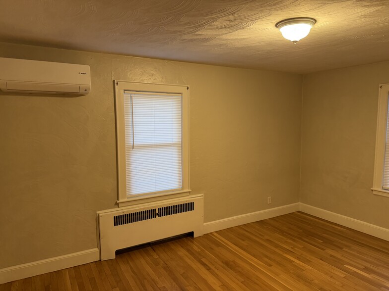 Bedroom 3 - 21 Wiltshire Rd