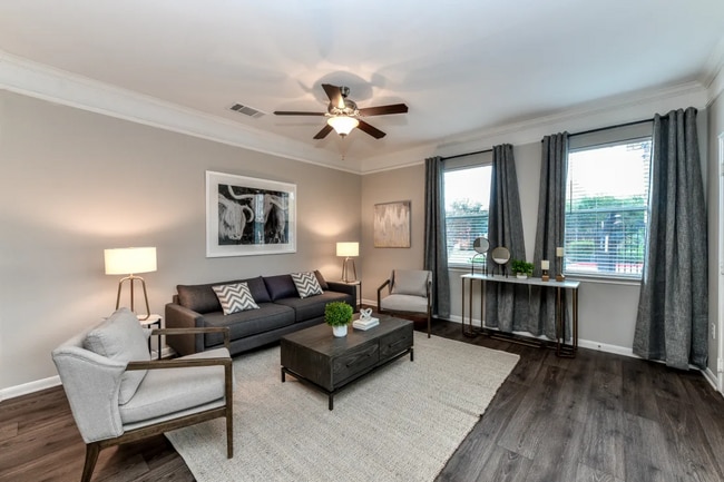 Building Photo - Tucked Away Gem with Character & Charm