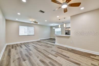 Building Photo - 8403 Lopez Dr