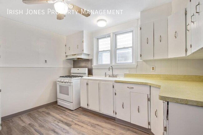 Building Photo - 276 Davidson-Lower