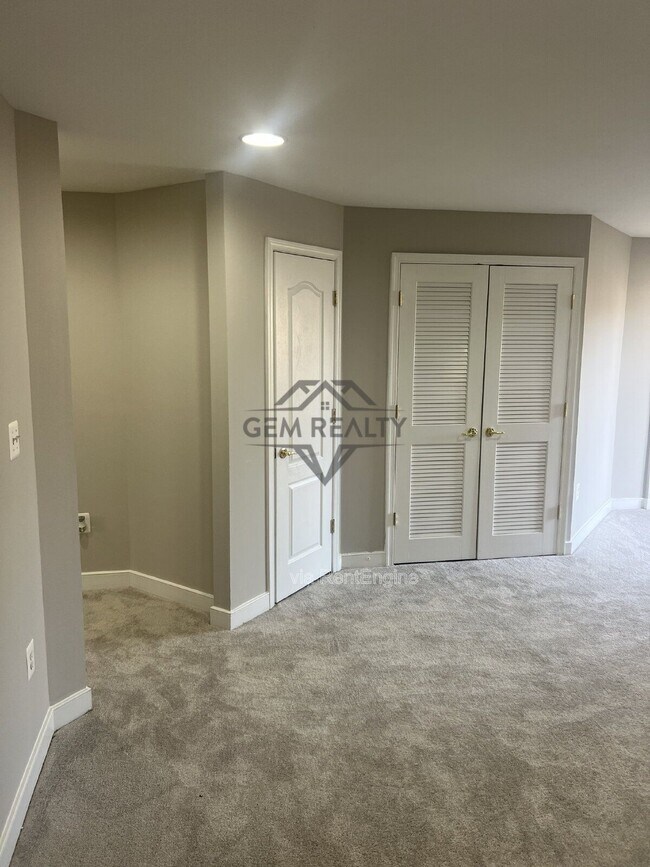 Building Photo - 3316 Broker Ln