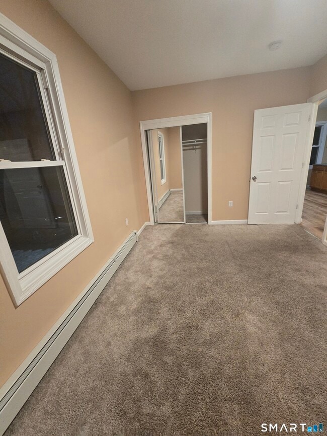 Building Photo - 38 Burton St