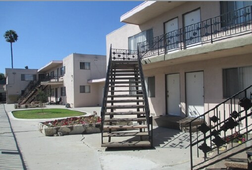 Building Photo - 14900 Lemoli Ave