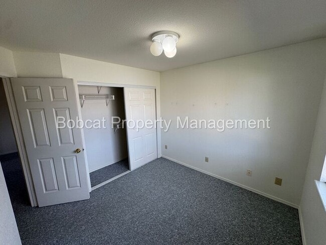 Building Photo - 4098 Quinn Dr