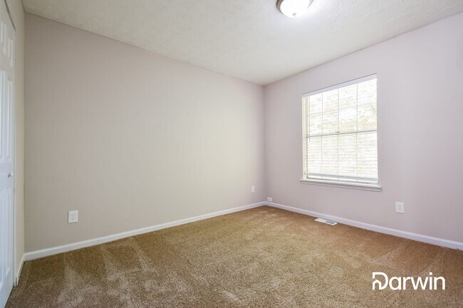 Building Photo - 3900 Dalhouise Ln