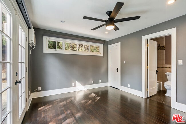 Building Photo - 4920 Marathon St